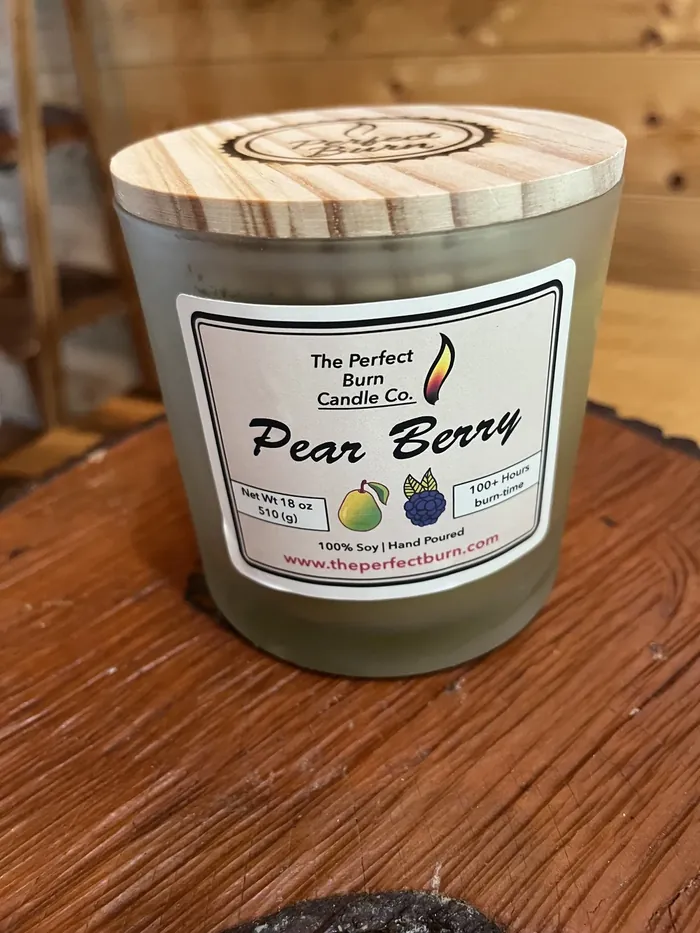 Pear Berry candle, poured